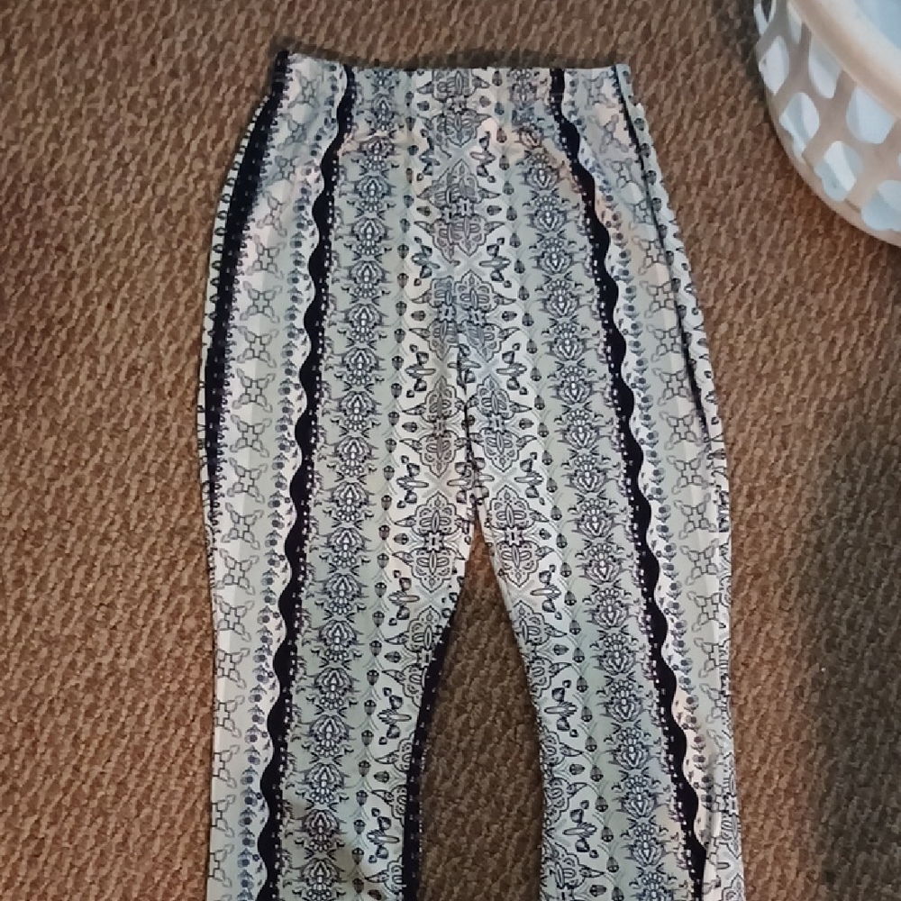 Patterned Wide Leg Pants